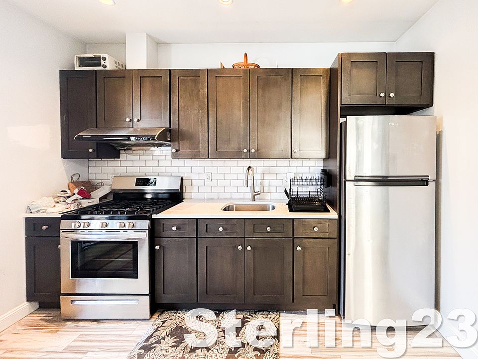 1st image of 2419 Ditmars Blvd #2R