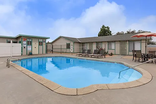 Stine Country Apartments Photo 1 Stine Country Apartments Photo 1