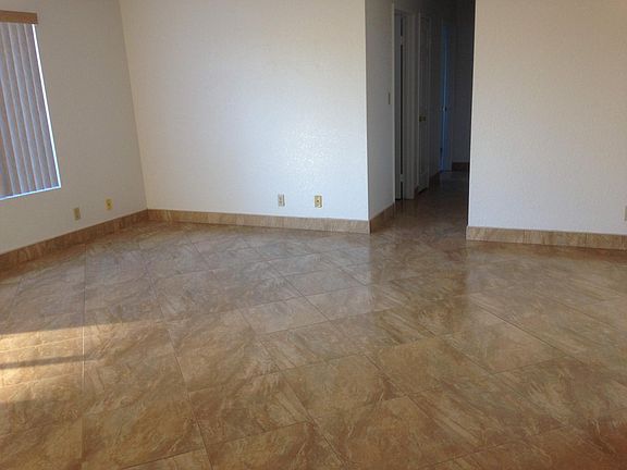 4th image of 9511 Mayne St APT B