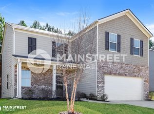 814 Lake Rd, Fairburn, GA 30213