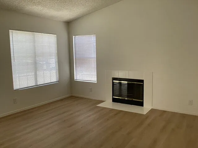 Building Photo - 43833 Serenity Ct