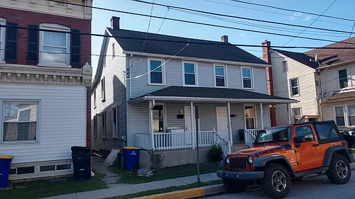 8 N Bridge St Photo 1