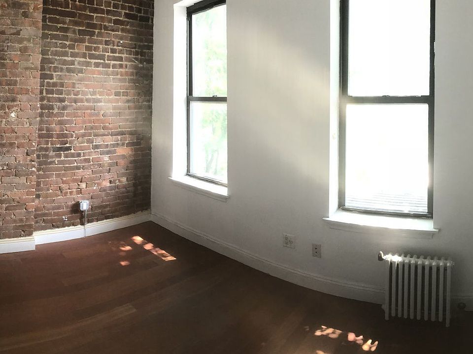1st image of 166 Elizabeth St APT 5D