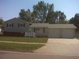 2713 W 6th St, Hastings, NE 68901