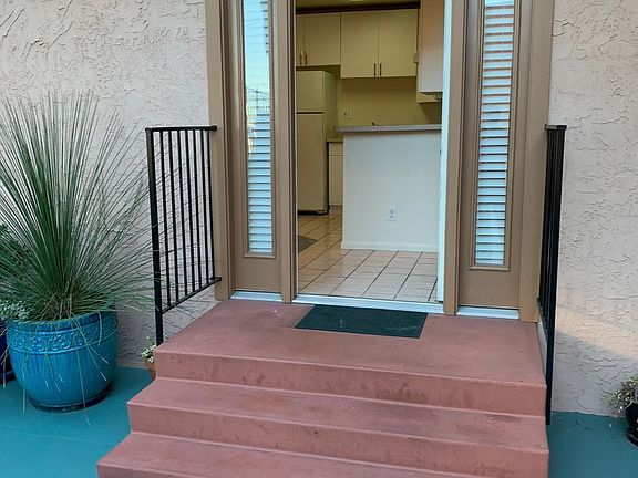 4th image of 4009 Georgia St #90