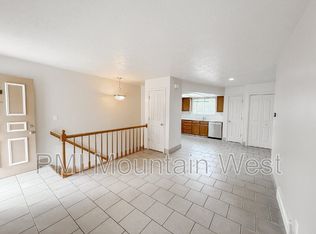 142 N 200 W UNIT 142, Bountiful, UT 84010