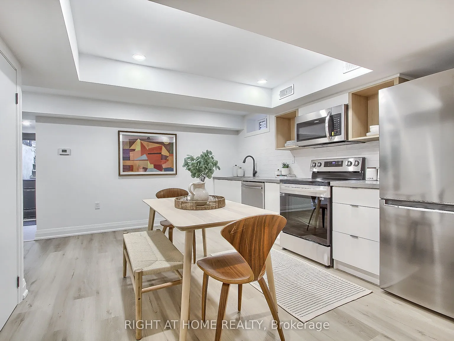 1 bed, $1,700 — Photo 4