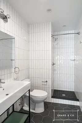 Rented by Grand & Co. | media 20