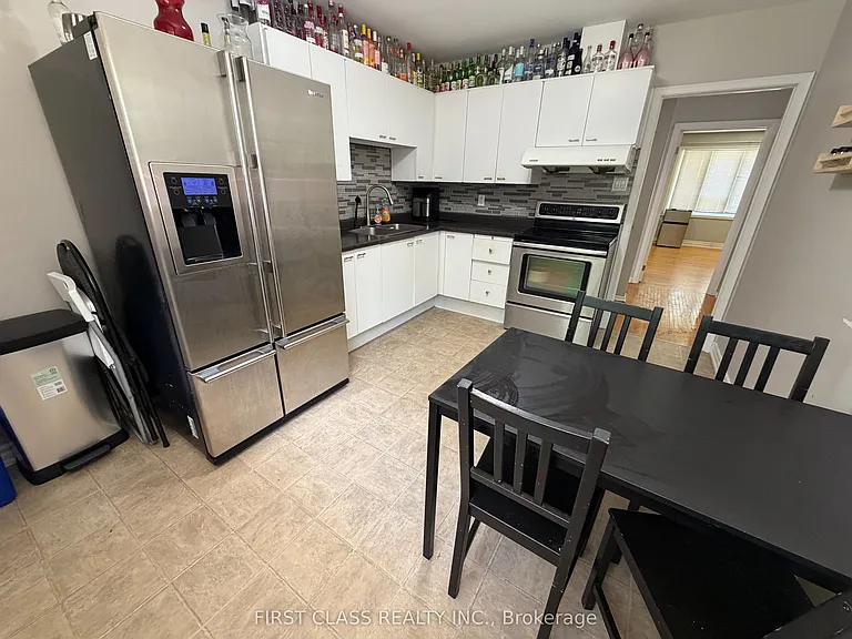 657 Sevilla Park Pl — Photo 7