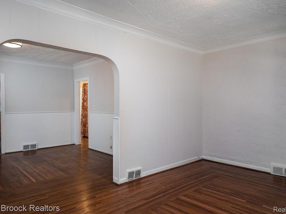 25 Wellesley Dr, photo 8