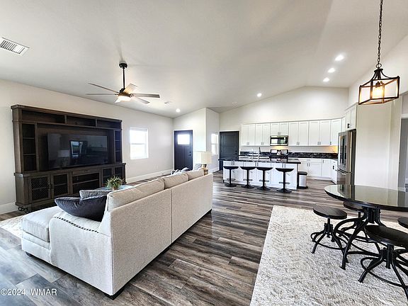 3rd image of 8246 Windward Dr