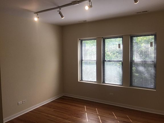 3rd image of 6603 N Campbell Ave APT 2