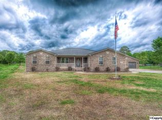 104 Peyton Rd, Gurley, AL 35748