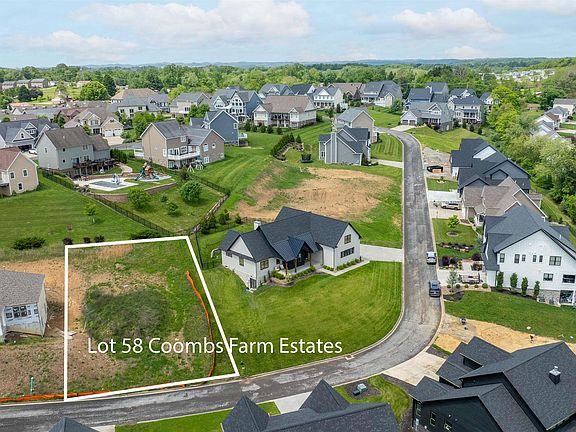 2nd image of 125 Southwind Cir