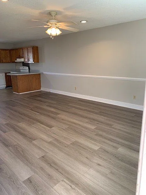2 bed, 2.0 bath, $1,200 — Photo 2