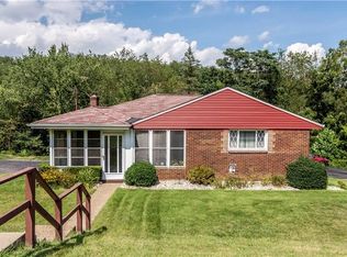 121 Gensler Rd, Pittsburgh, PA 15236