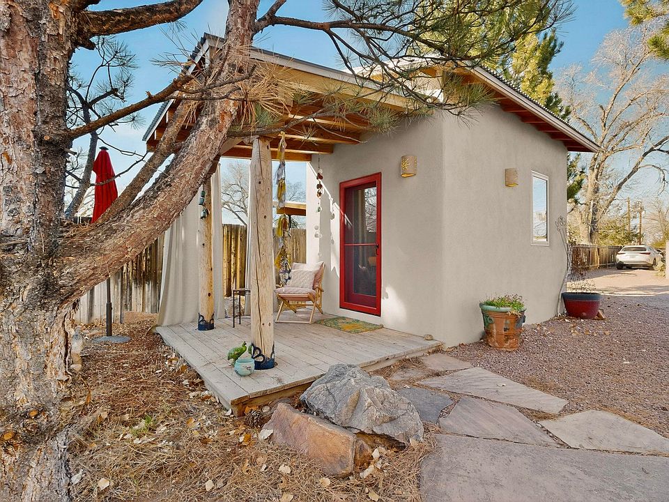 2812 Candelaria Rd NW, Albuquerque, NM 87107 | Zillow