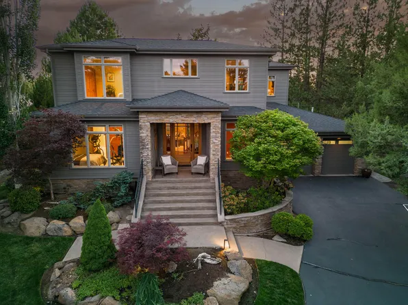 3237 NW Melville Dr, Bend, OR 97703