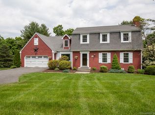 123 Woodfield Rd, Middlebury, CT 06762