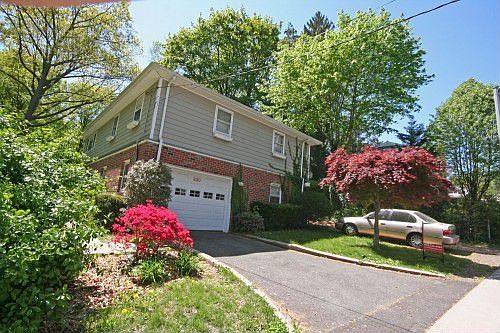 1st image of 630 Ashford Ave