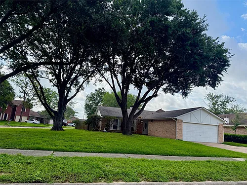2118 Marot Dr Photo 1