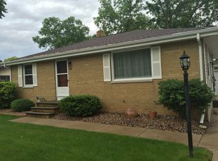 2367 Greenwald St, Green Bay, WI 54301