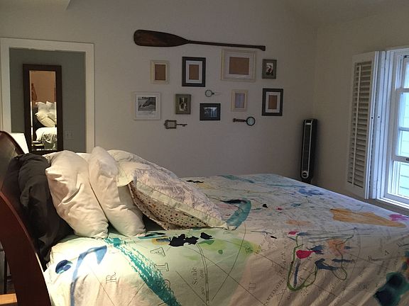 5th image of 411 1/2 Dahlia Ave