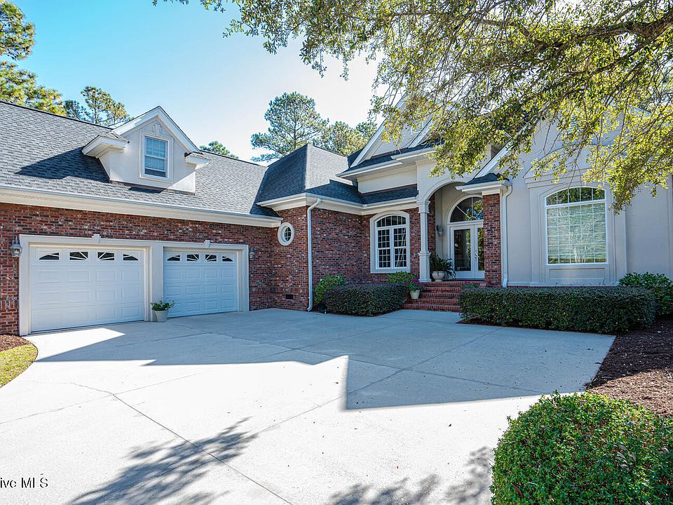 1st image of 523 Candlewick Lane SW