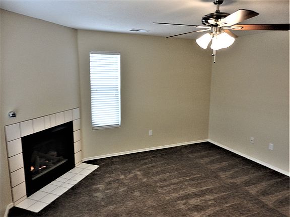 3rd image of 10500 Ramah Dr NW