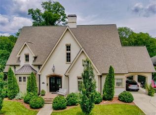 2519 Maybank Dr, Charlotte, NC 28211