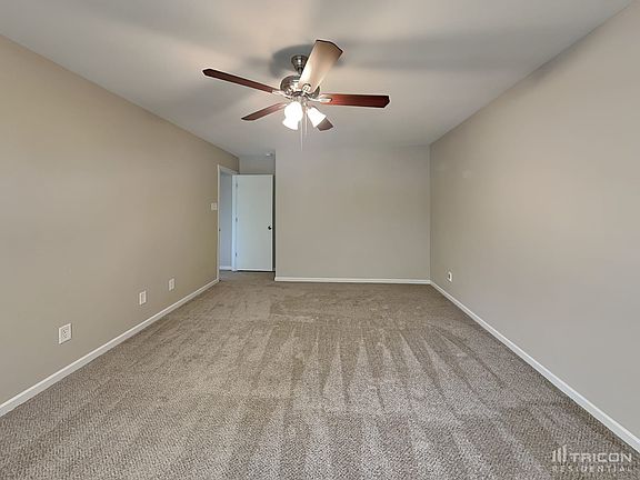 5th image of 173 Altondale Dr