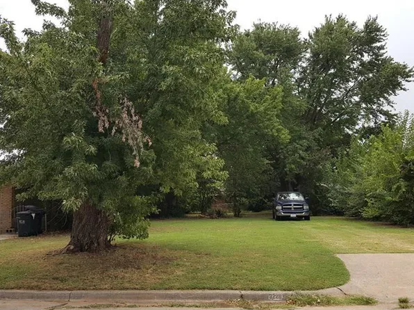 3220 Longridge Rd, Oklahoma City, OK 73115