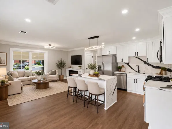 3524 Chadwick Ct, Temple Hills, MD 20748