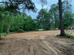 Oakmont Cir, Douglas, GA 31533