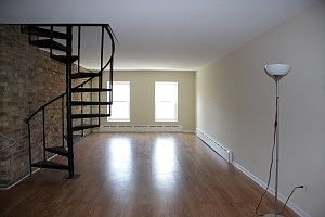 1st image of 1968 N Lincoln Ave APT 9