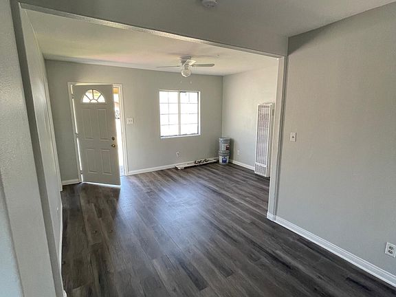 3rd image of 1187 W Olive St