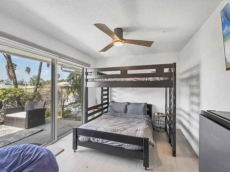 8234 Harborside Cir — Photo 19