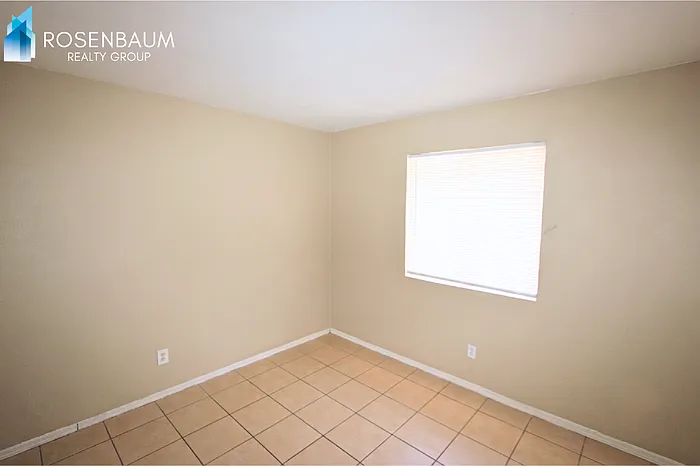 2747 E Chipman Rd #2 — Photo 4