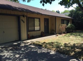 680 Jaquelyn St, Ashland, OR