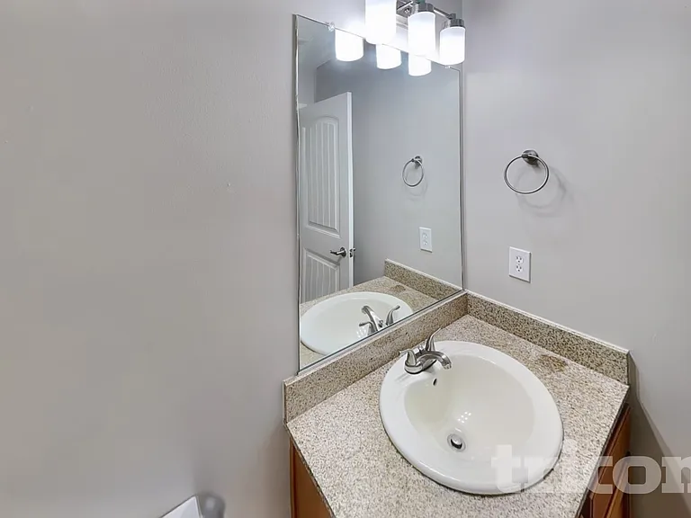 14208 Highland Meadow Rd — Photo 20