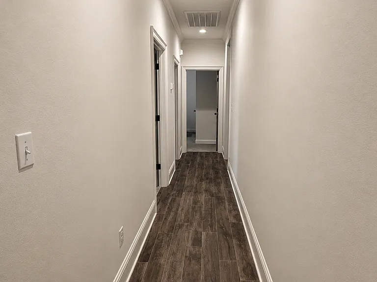 8820 Beau Chene Dr — Photo 37