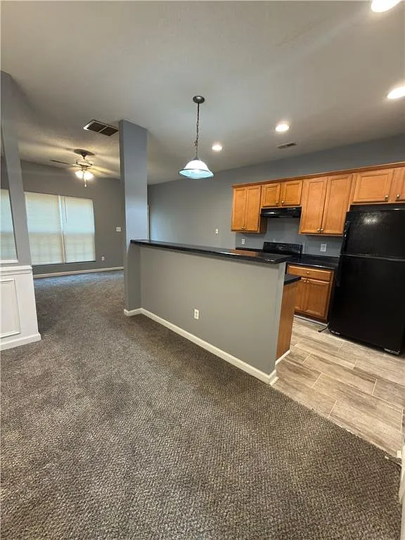 3 bed, 2.5 bath, 1536 sqft, $1,895 — Photo 3