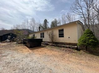 348 Deer Crossing Rd, Franklin, NC 28734