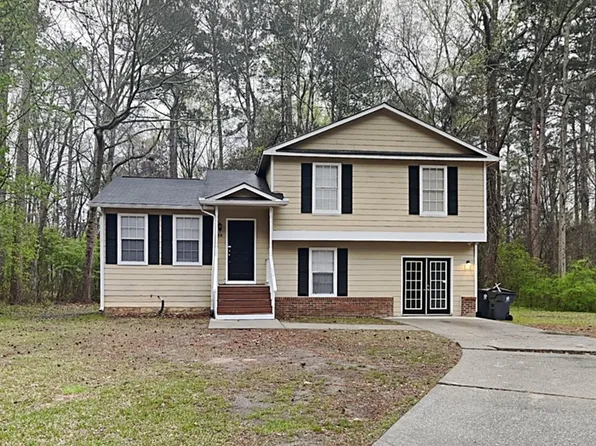 350 Kimberly Forest Ct, Atlanta, GA 30349