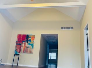 1407 Walter Ave, Louisville, KY 40215