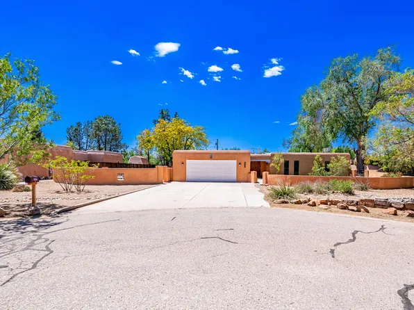 1024 Sandia Rd NW, Albuquerque, NM 87107