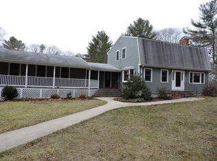 89 Highland St, Middleboro, MA 02346