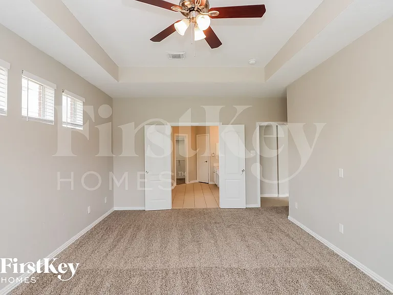 13206 Indigo Creek Ln — Photo 9