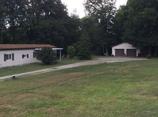 205 Shady Hollow Rd, Blairsville, PA 15717