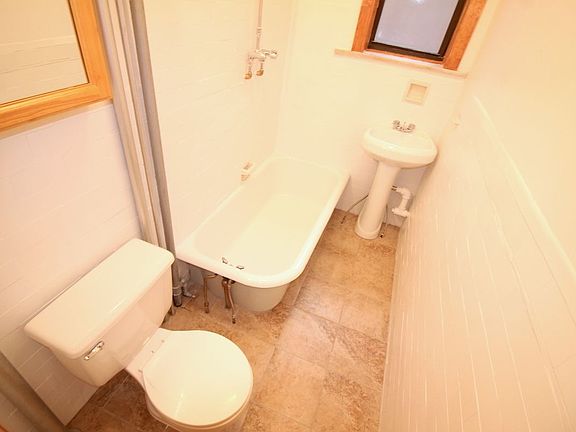 3rd image of 474 74th St APT 1D